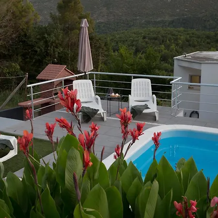 Lucija With Swimming Pool Tugare