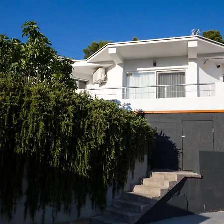 Lucija With Swimming Pool Holiday home Tugare